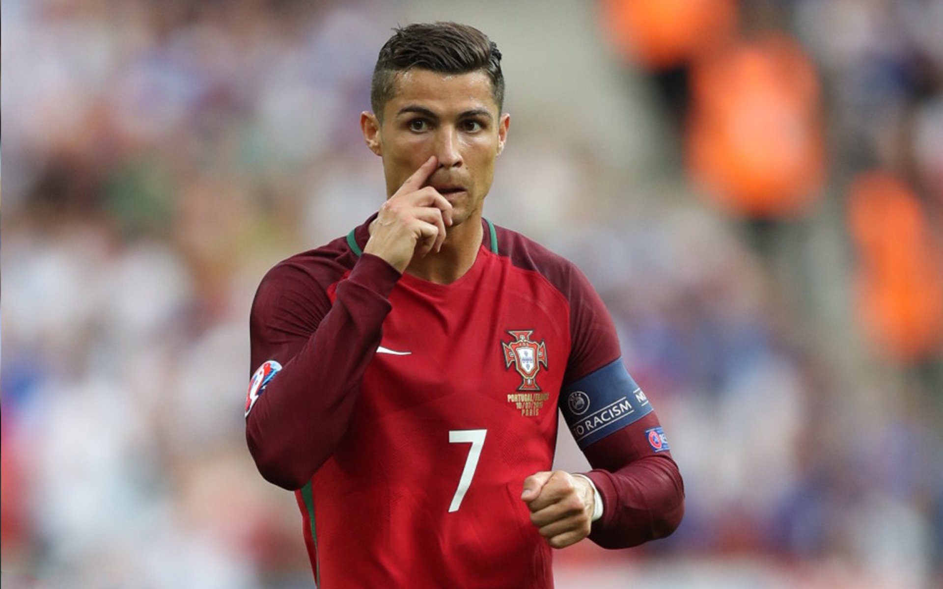 从全国球迷羡慕凤凰山到全国球迷不待见,这中间经历了什么?,凤凰山专业足球场效果图